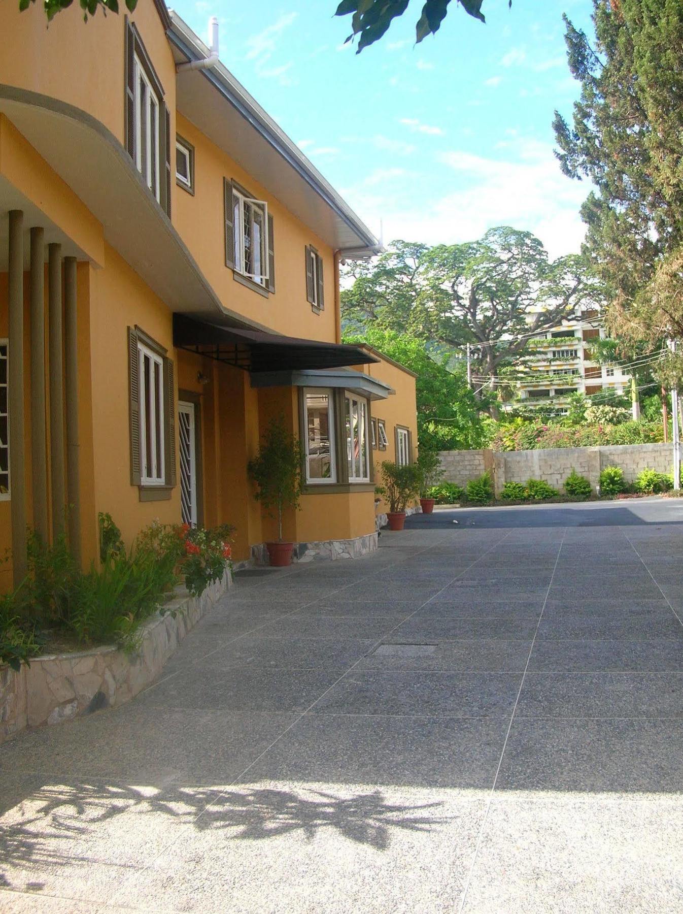 L'Orchidee Boutique Hotel Port of Spain Kültér fotó