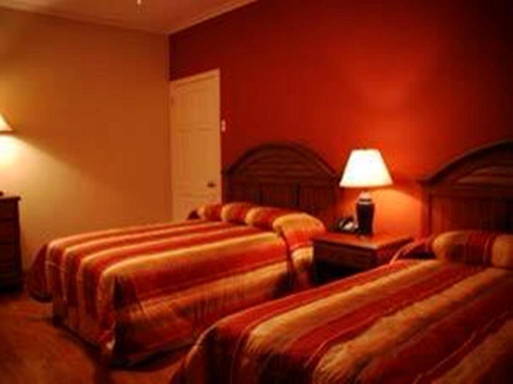 L'Orchidee Boutique Hotel Port of Spain Szoba fotó